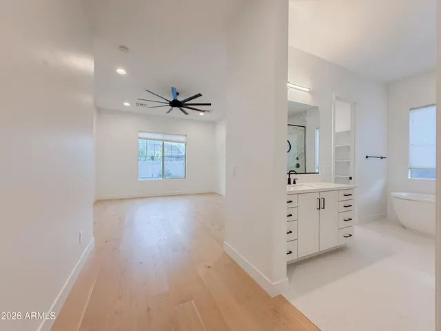 $3,650 | 22705 East Camacho Road, Queen Creek, AZ 85142