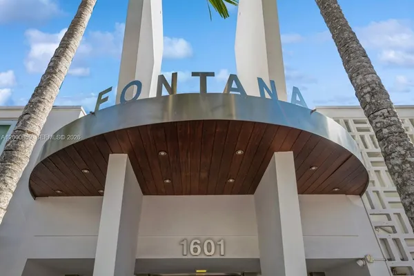 $2,800 | 1601 West Avenue, Unit 208, Miami Beach, FL 33139