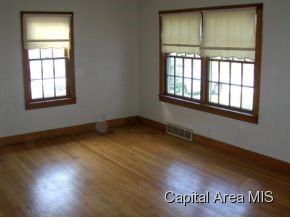 918 North 3rd Street Springfield, IL 62702 - Photo 5 of 17