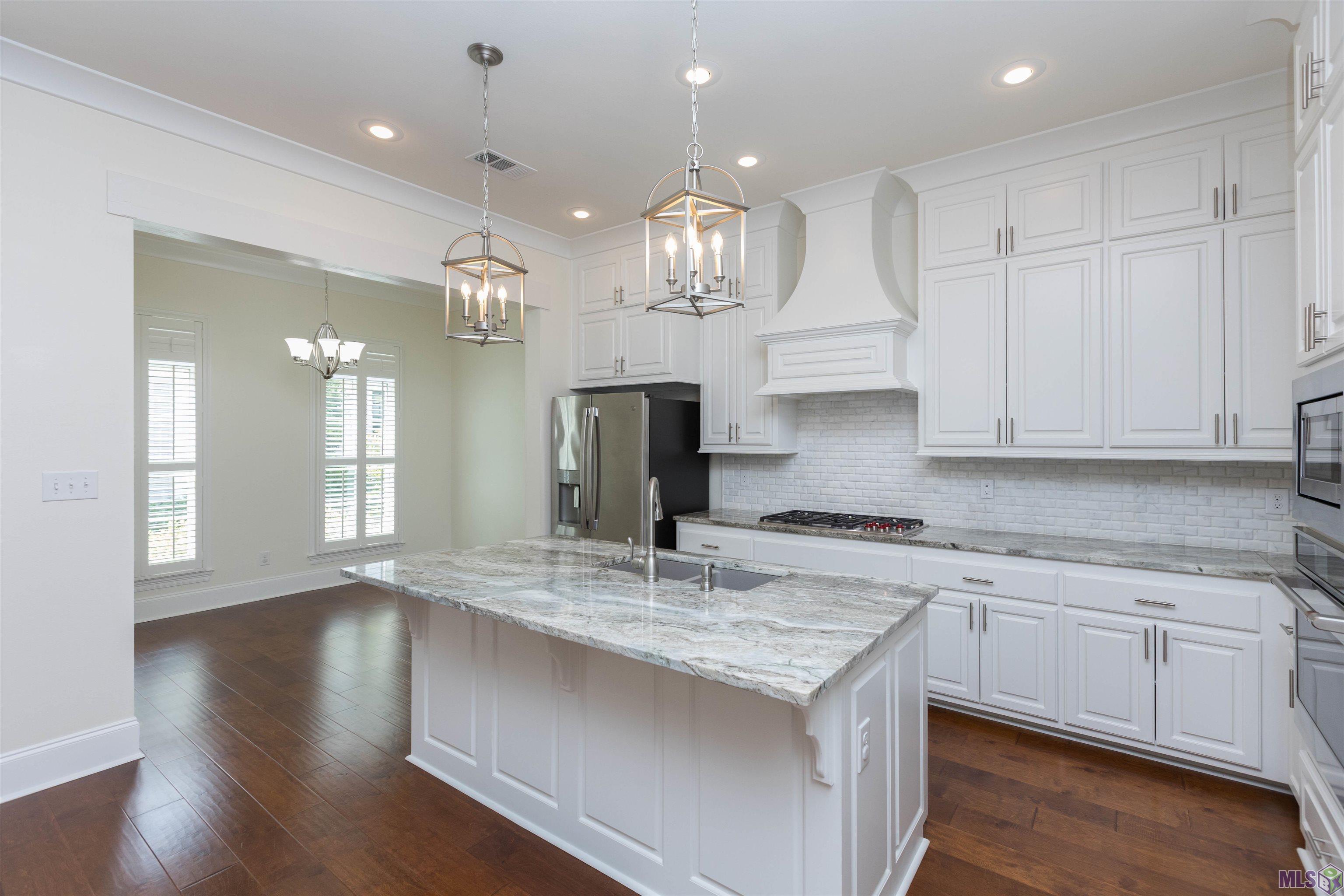 5118 Cheneau Lane Baton Rouge, LA 70808 - Photo 7 of 43
