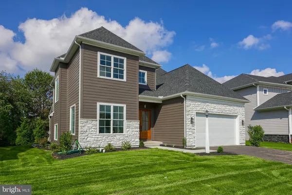 $1,049,000 | 5824 Wild Lilac Drive, Unit 11, East Petersburg, PA 17520