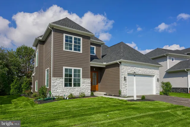 $1,049,000 | 5824 Wild Lilac Drive, Unit 11, East Petersburg, PA 17520