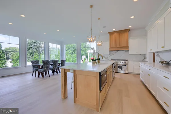 $1,049,000 | 5824 Wild Lilac Drive, Unit 11, East Petersburg, PA 17520