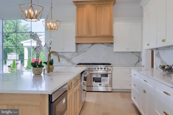 $1,049,000 | 5824 Wild Lilac Drive, Unit 11, East Petersburg, PA 17520