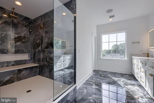 $1,049,000 | 5824 Wild Lilac Drive, Unit 11, East Petersburg, PA 17520