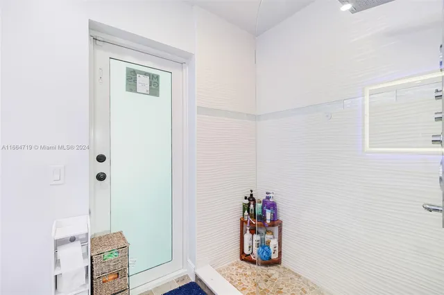 $1,500,000 | 17421 Southwest 300th Street, Homestead, FL 33030