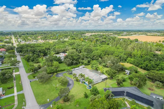 $1,500,000 | 17421 Southwest 300th Street, Homestead, FL 33030