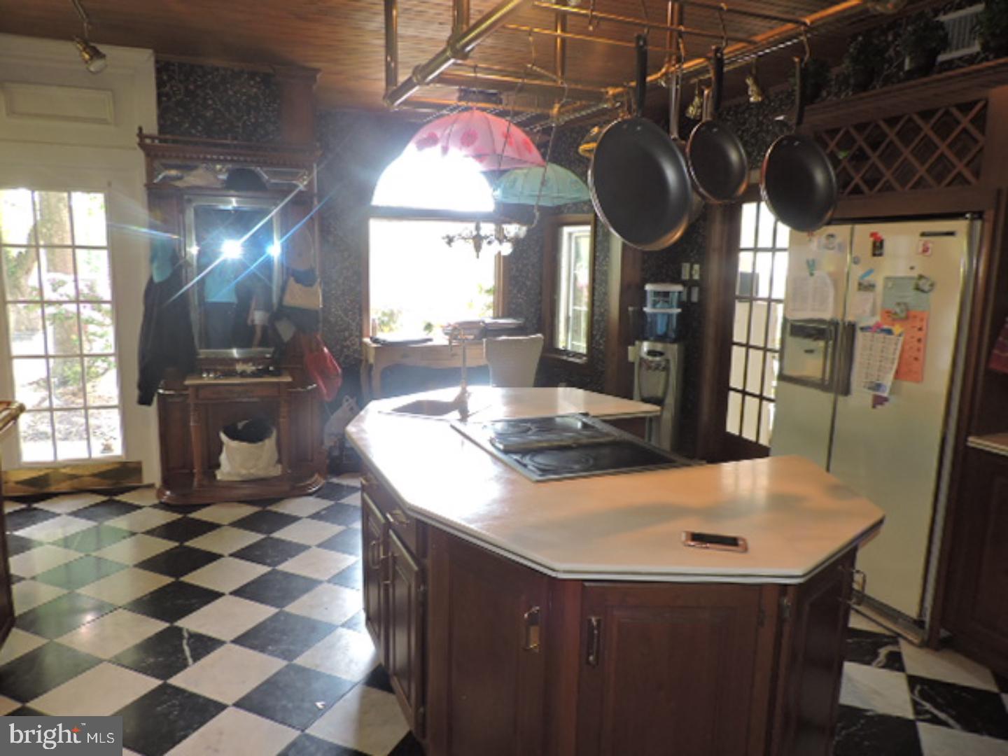 100 Pleasant Valley Road Titusville, NJ 08560 - Photo 6 of 12 Gallery Image 6