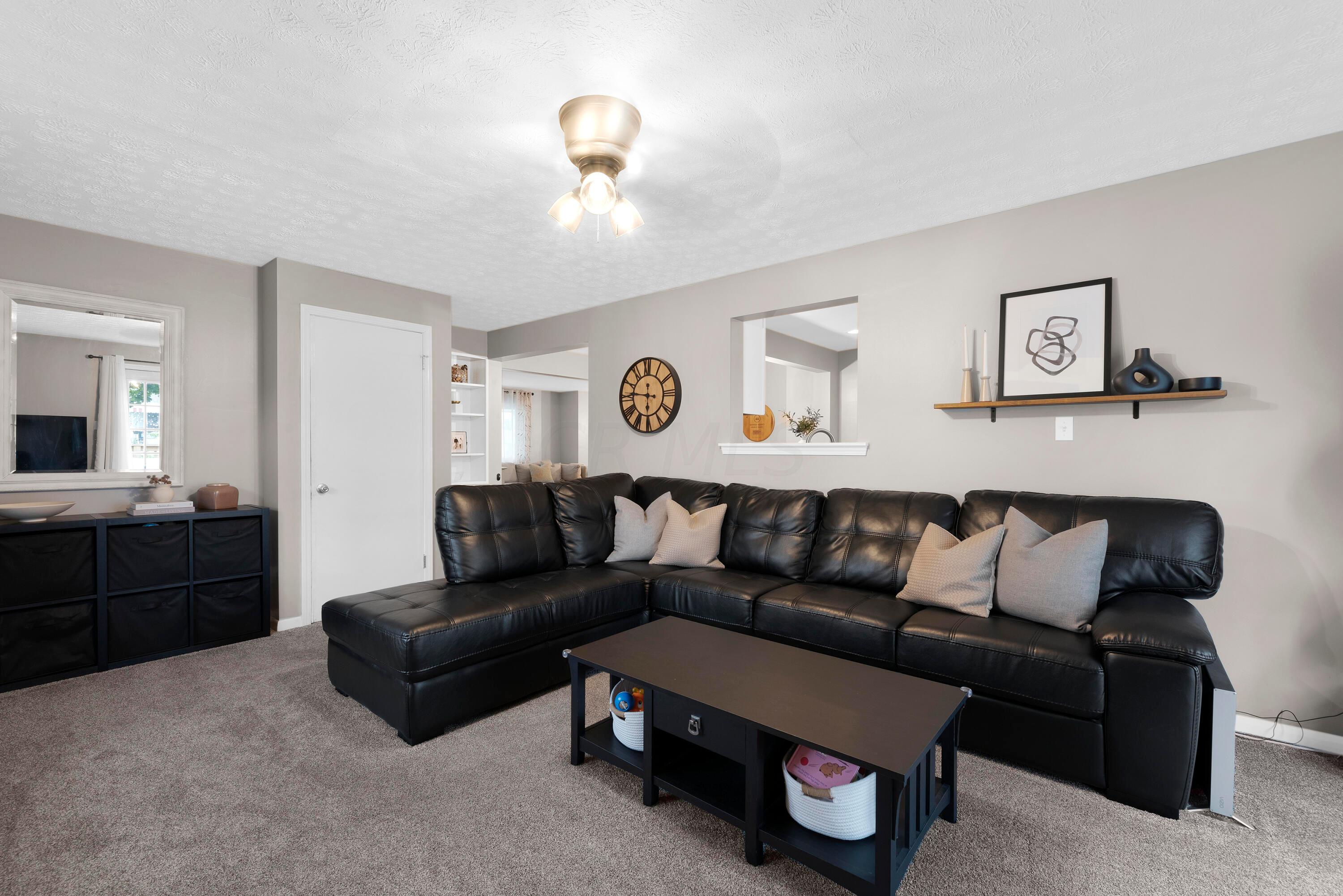 3155 Whitehead Road Columbus, OH 43204 - Photo 16 of 49 MAR_5668
