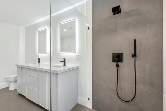 $3,395,000 | 19 Castle Road, Narragansett, RI 02882