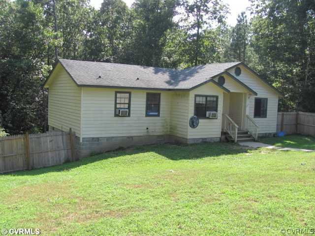 19365 Monroeville Road Ruther Glen, VA 22546 - Photo 1 of 12 Exterior Front