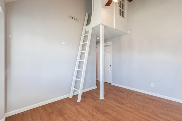 $525,000 | 877 North Chapel Hill Avenue, Clovis, CA 93611