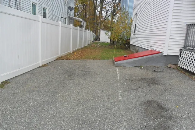 $3,100 | 143 Arlington Street, Unit 1, Framingham, MA 01702