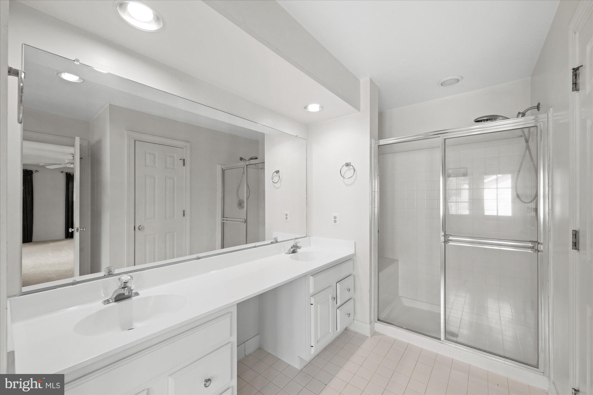 17017 Spates Hill Road Poolesville, MD 20837 - Photo 26 of 59 with huge ensuite bath with dual vanity,