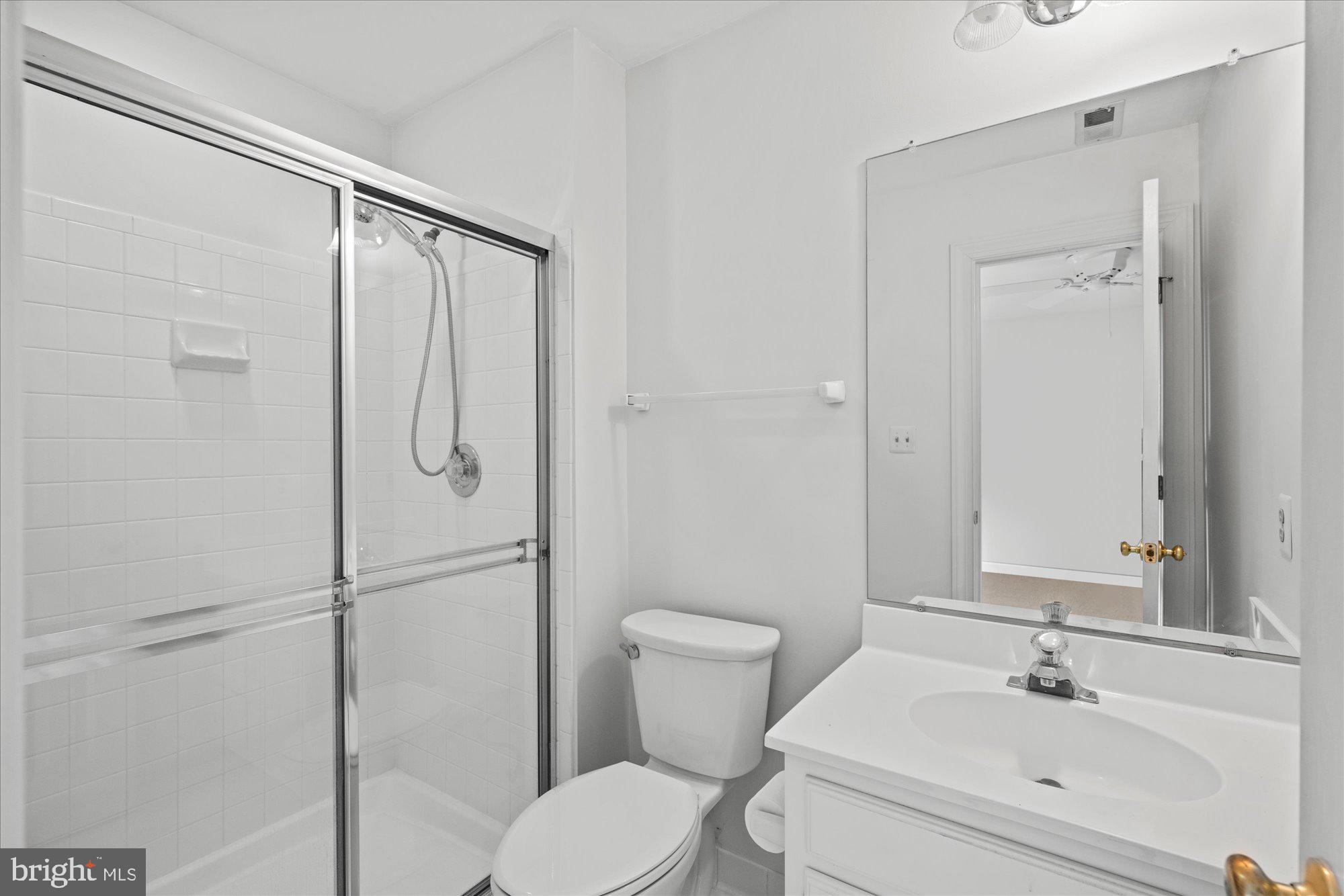 17017 Spates Hill Road Poolesville, MD 20837 - Photo 30 of 59 Ensuite bath with shower