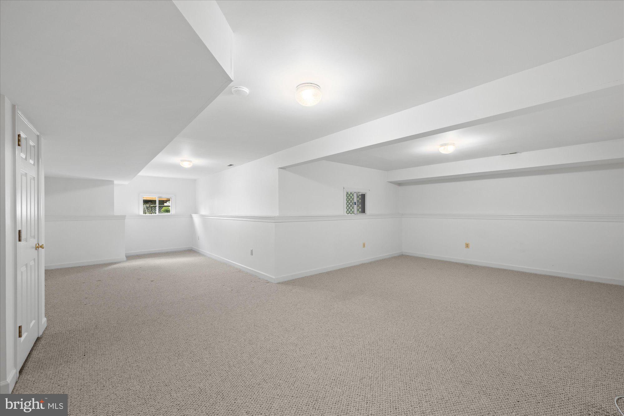 17017 Spates Hill Road Poolesville, MD 20837 - Photo 36 of 59 Open space with lots of flexibility