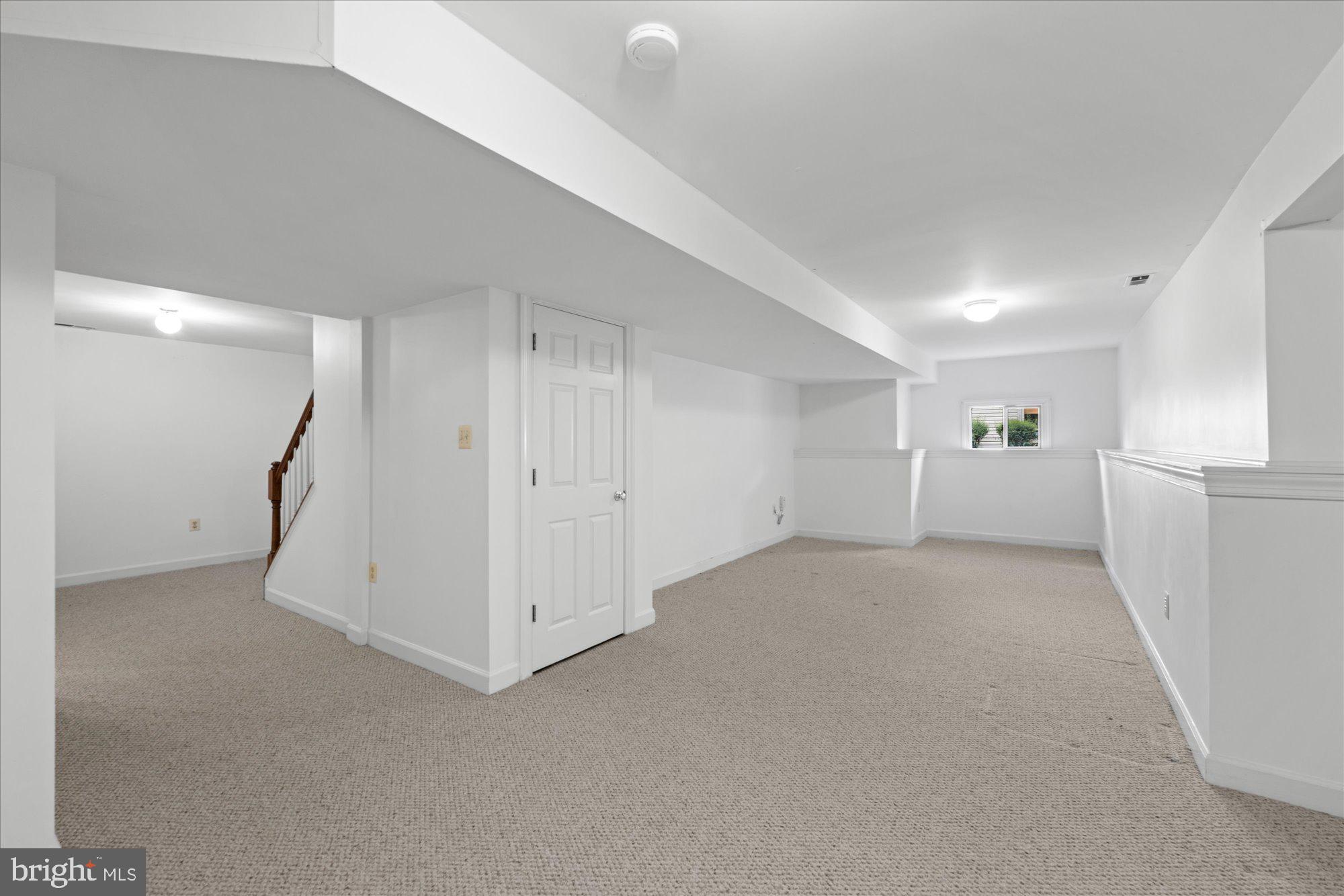 17017 Spates Hill Road Poolesville, MD 20837 - Photo 37 of 59 Great ceiling height and light coming in