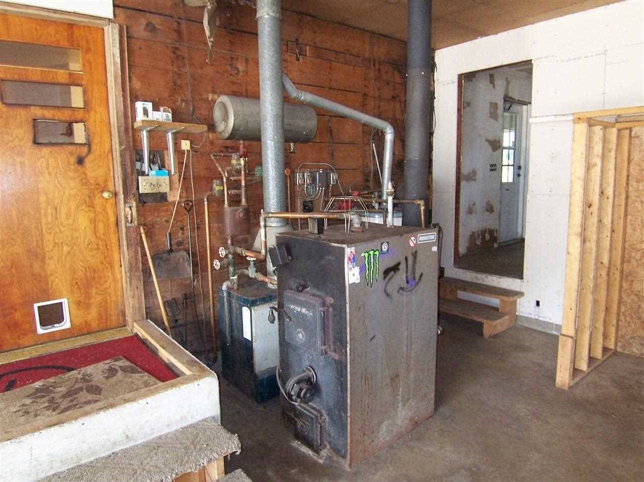 13474 Nichols Road Burt, MI 48417 - Photo 4 of 31 21483100-3.JPG