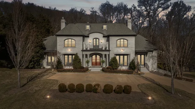 $5,300,000 | 340 White Swans Crossing, Brentwood, TN 37027