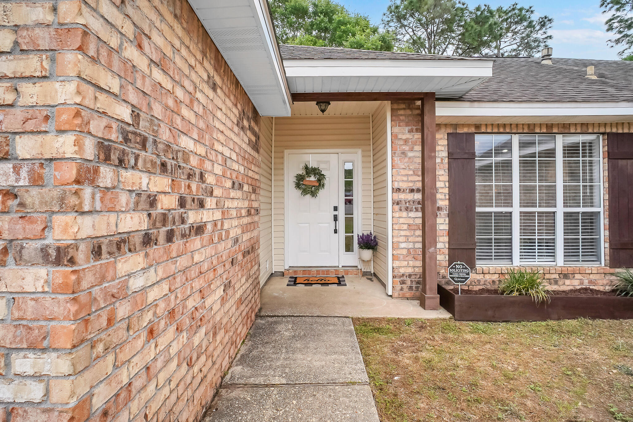 3004 Renee Court Crestview, FL 32539 - Photo 2 of 39 A7309832