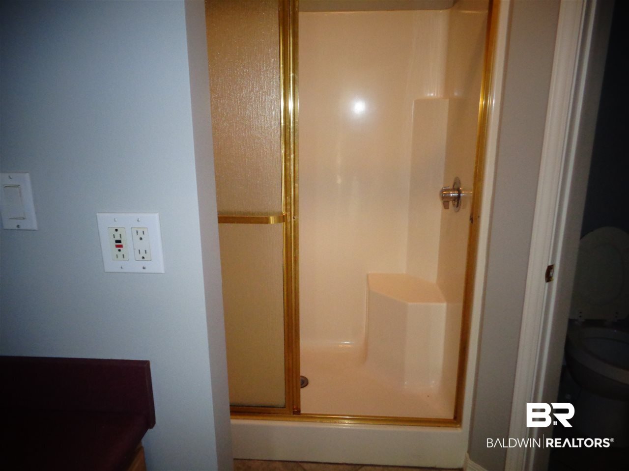 27020 Lake Road Orange Beach, AL 36561 - Photo 28 of 30 Master Bath
