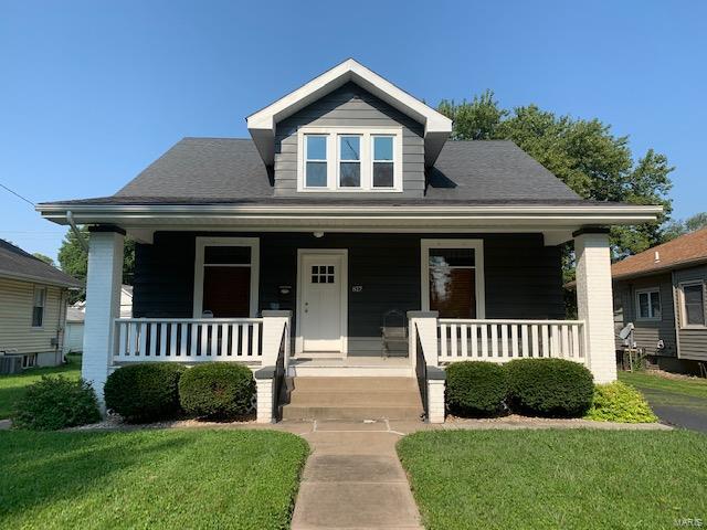 817 Troy Road Edwardsville, IL 62025 - Photo 1 of 3 Gallery Image 1