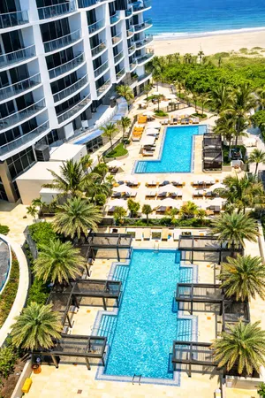 a picture of a building