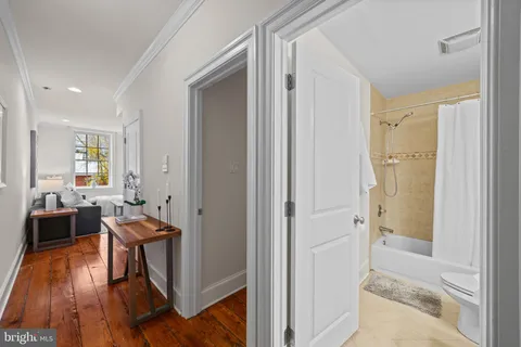 $325,000 | 1708 Pine Street, Unit 3F, Philadelphia, PA 19103