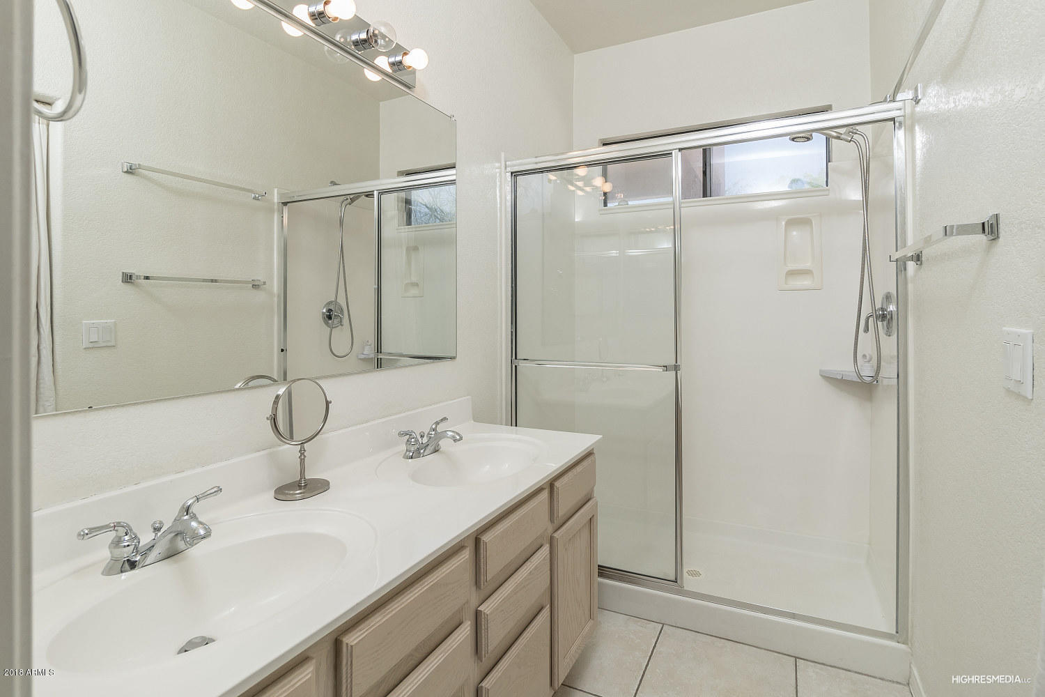 2840 East Fremont Road Phoenix, AZ 85042 - Photo 9 of 16 Master Bathroom