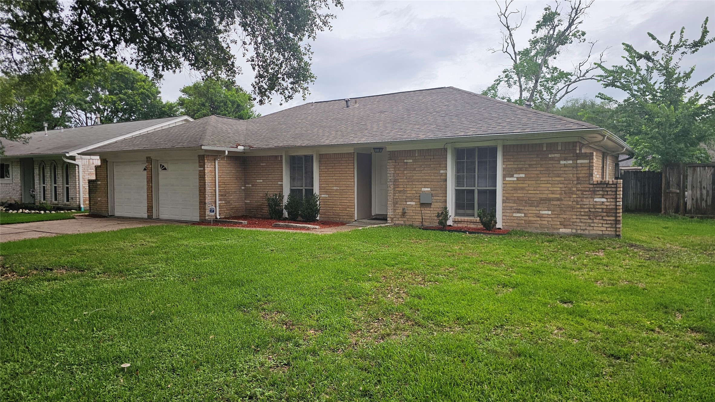 1404 Cactus Street Baytown, TX 77521 - Photo 2 of 25