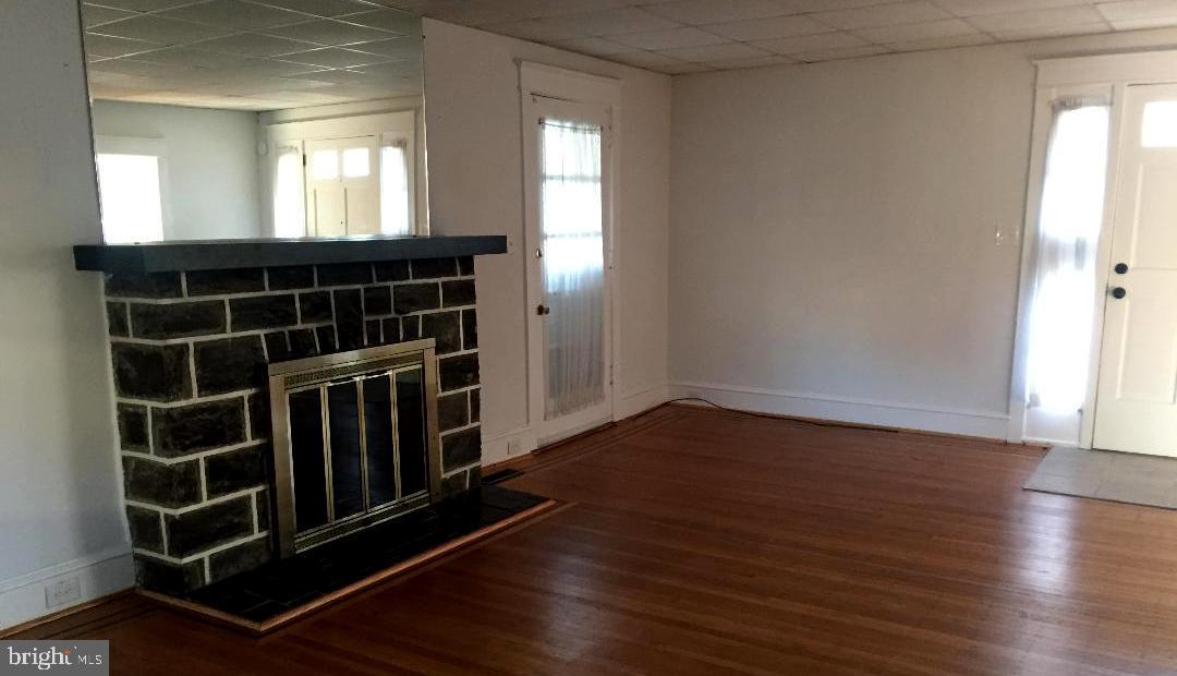 336 East Manoa Road Havertown, PA 19083 - Photo 5 of 23 a view of a black and white walls