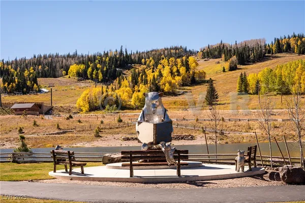 $260,000 | 223 Hunter Ridge Drive, Unit 300, Brian Head, UT 84719