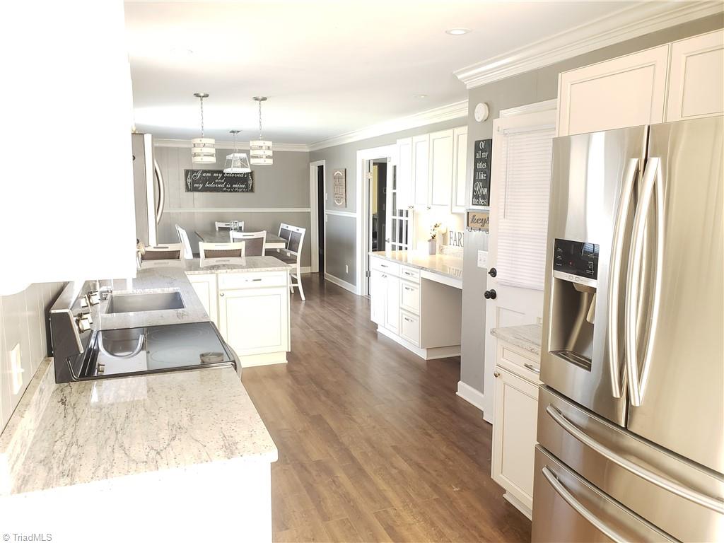 2204 Carolina Road Burlington, NC 27217 - Photo 17 of 36 Gallery Image 17
