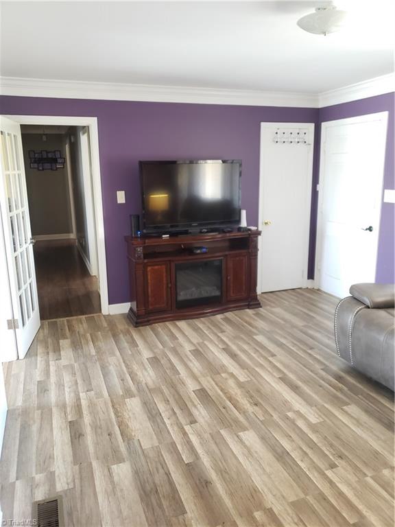 2204 Carolina Road Burlington, NC 27217 - Photo 21 of 36 Gallery Image 21