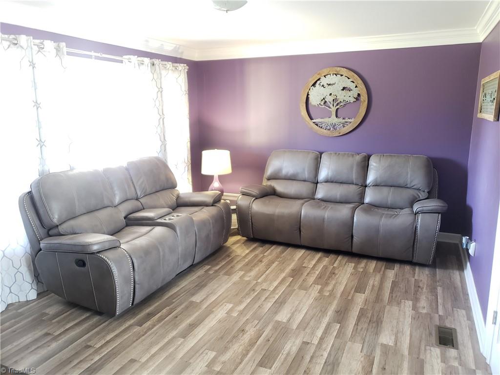 2204 Carolina Road Burlington, NC 27217 - Photo 34 of 36 Gallery Image 34