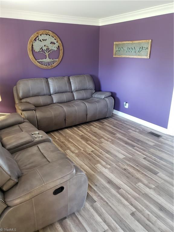 2204 Carolina Road Burlington, NC 27217 - Photo 10 of 36 Gallery Image 10