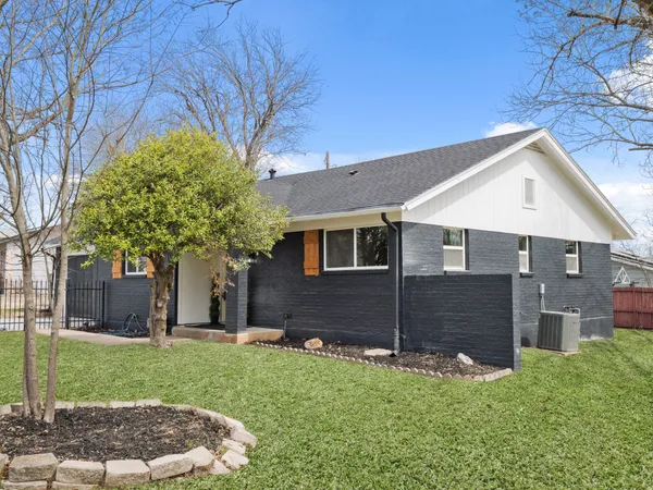 $419,999 | 8401 Staunton Drive, Austin, TX 78758