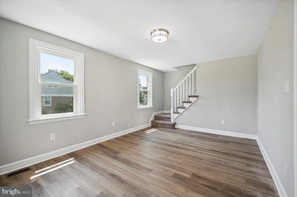 540 Crum Lynne Road Ridley Park, PA 19078 - Photo 8 of 25