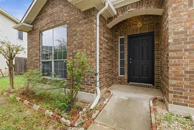 $2,100 | 11505 Plow Horse Cove, Austin, TX 78754