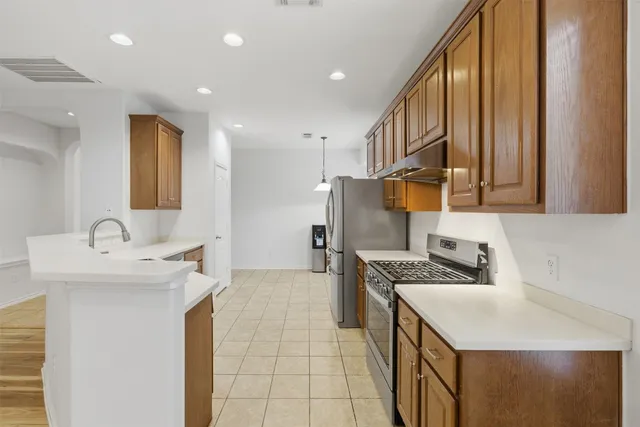 $2,100 | 11505 Plow Horse Cove, Austin, TX 78754