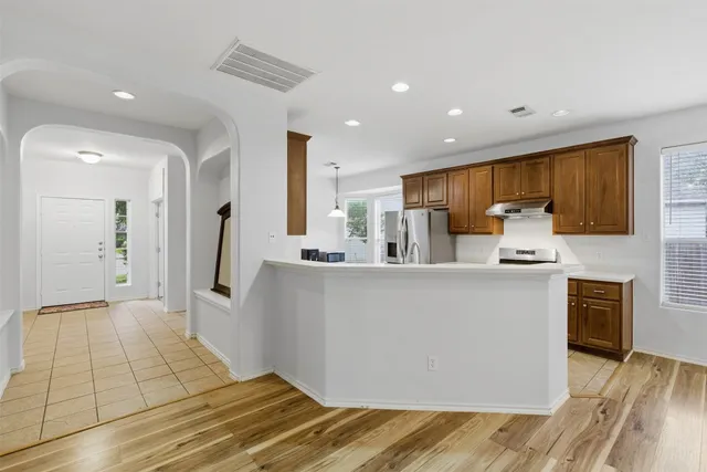 $2,100 | 11505 Plow Horse Cove, Austin, TX 78754