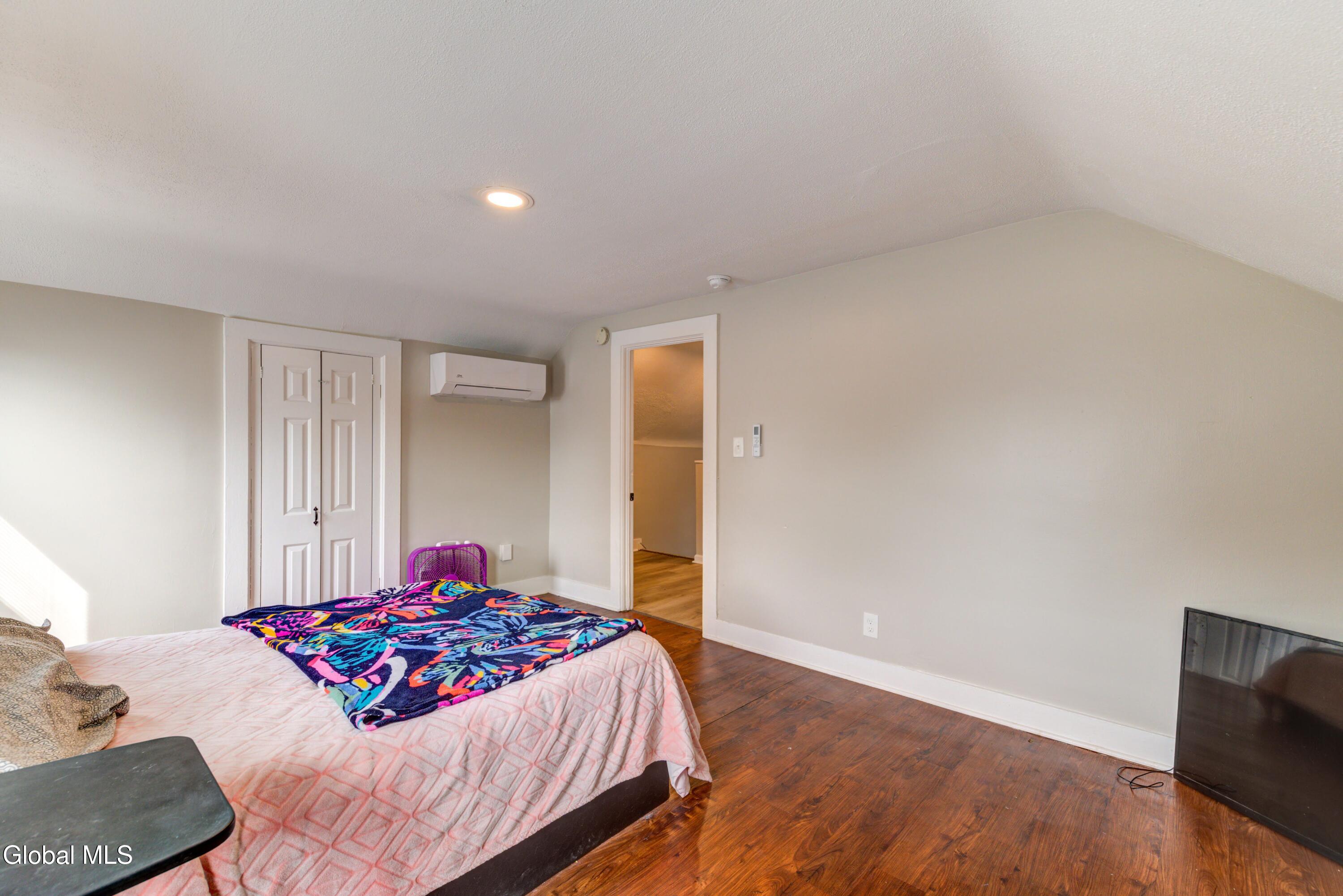 39 Exchange Street Colonie, NY 12205 - Photo 12 of 20 4-39 Exchange