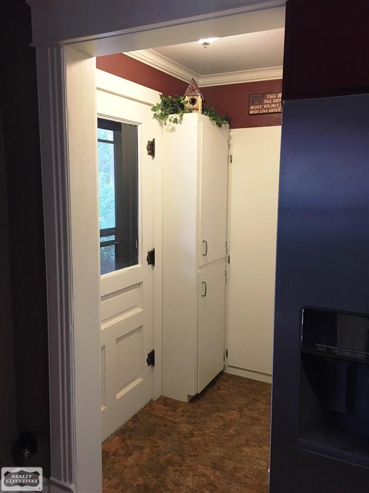 301 North Main Street Romeo, MI 48065 - Photo 15 of 45 31360997-14.JPG