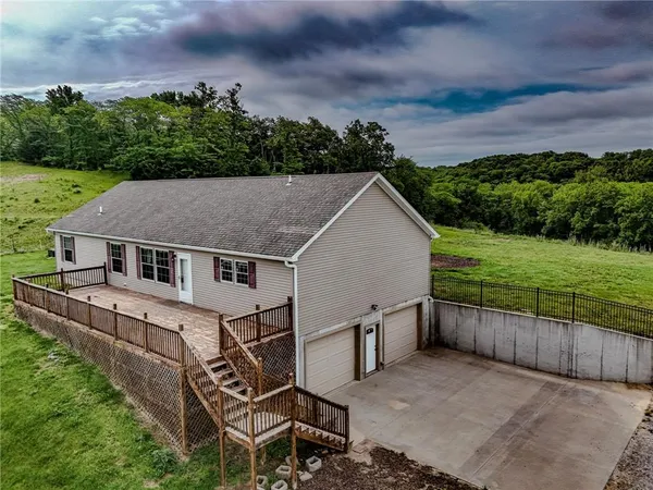 $599,999 | 130 Southeast Sparta Road, Faucett, MO 64448