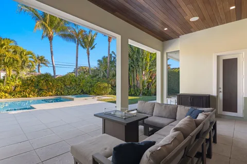$3,995,000 | 701 Northwest 7th Street, Delray Beach, FL 33444