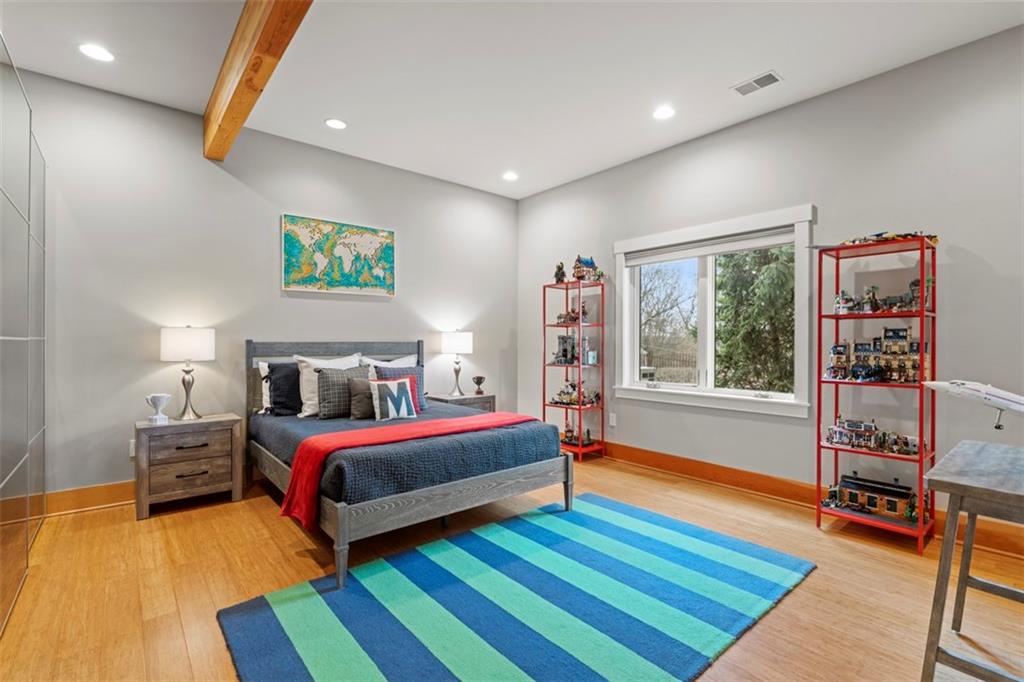 999 Elmhurst Road Pittsburgh, PA 15215 - Photo 41 of 49 Bedroom with great beamed ceilings.