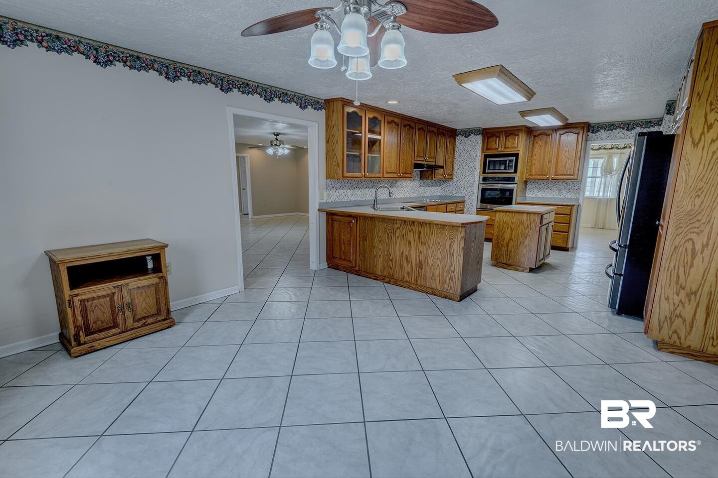 9686 County Road 65 Foley, AL 36535 - Photo 28 of 47 Breakfast Area