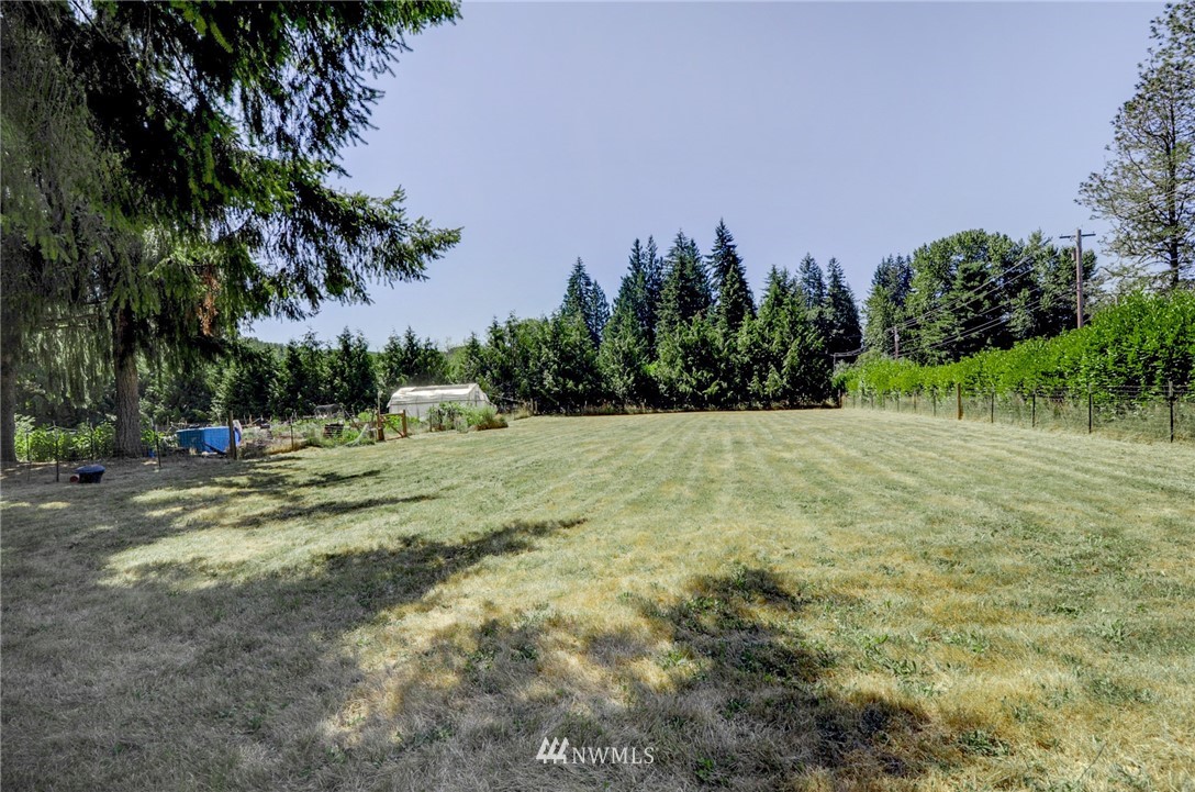 519 North Carpenter Road Snohomish, WA 98290 - Photo 8 of 33