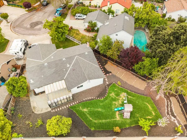 $1,598,000 | 1116 Oakbluff Court, San Jose, CA 95131