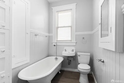 $1,250,000 | 1762-1764 Quesada Avenue, San Francisco, CA 94124